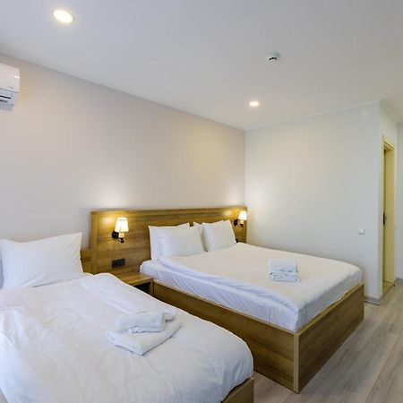 Aqua Batumi Hotel & Apartments Zewnętrze zdjęcie