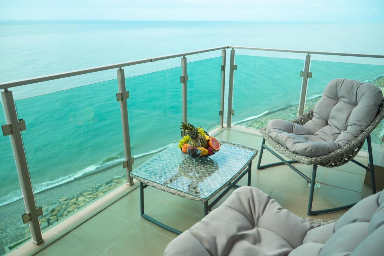 Aqua Batumi Hotel & Apartments Zewnętrze zdjęcie