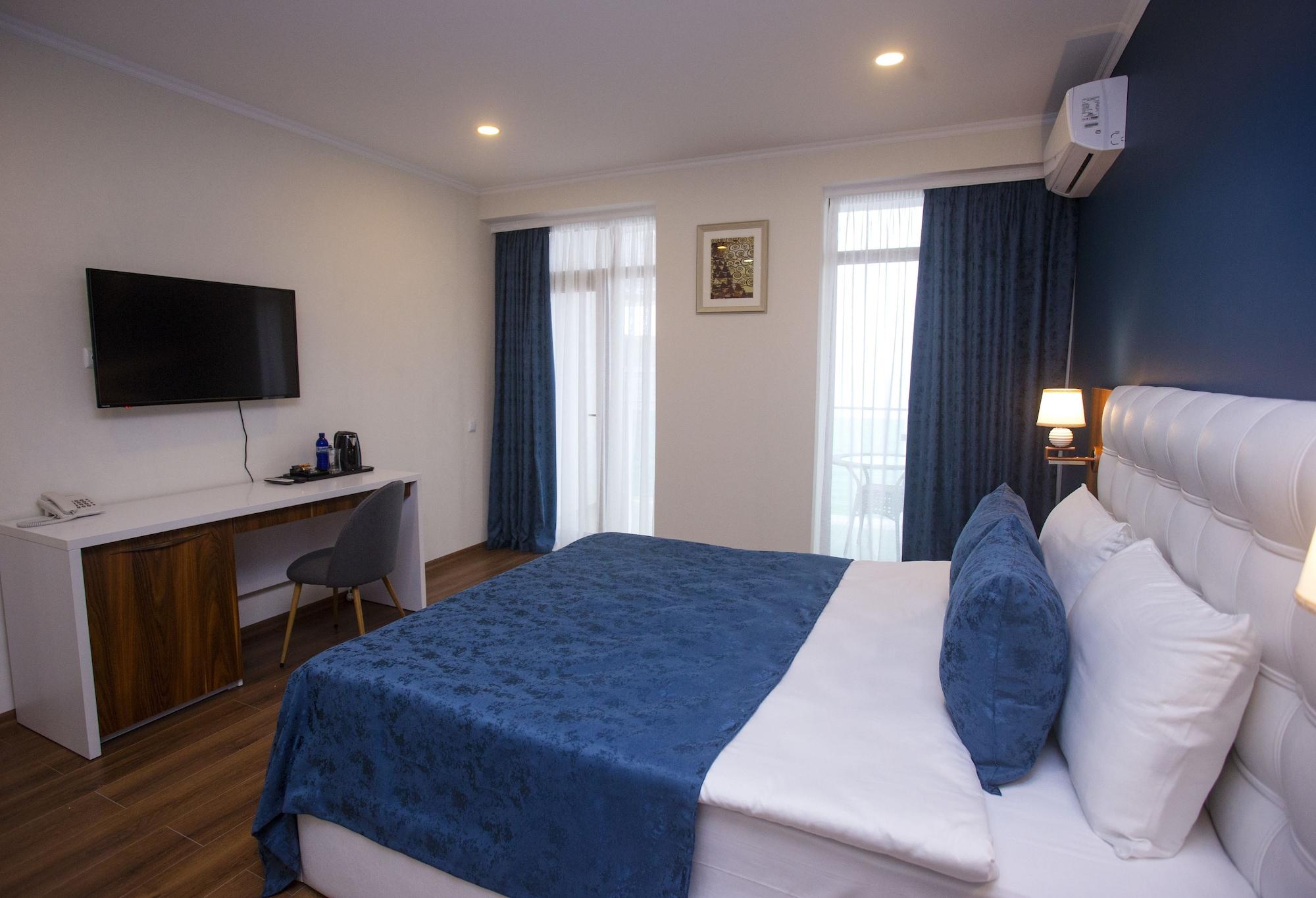 Aqua Batumi Hotel & Apartments Zewnętrze zdjęcie