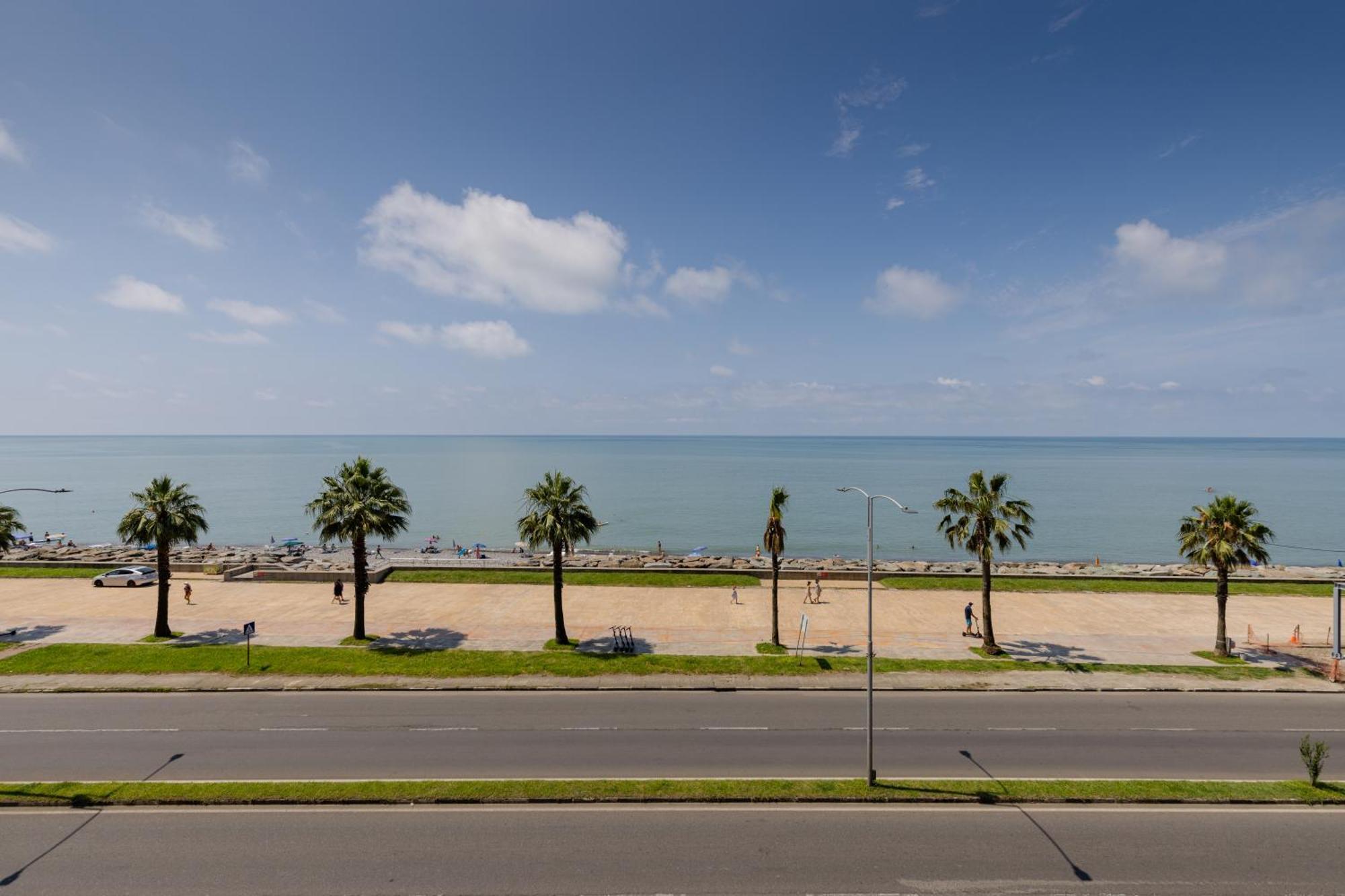 Aqua Batumi Hotel & Apartments Zewnętrze zdjęcie